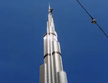 Hyperlieux - Saison 1 - Dubaï Mall – affiche