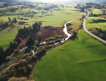 Sale temps pour la planète - Saison 19 - Jura, un massif sous pression – affiche
