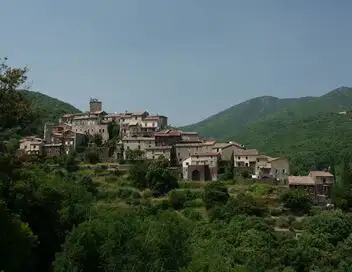 Echappées belles - Saison 20 - Les villages du Gard – affiche