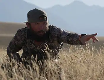 Seuls face à l'Alaska - Saison 13 - Code rouge – affiche