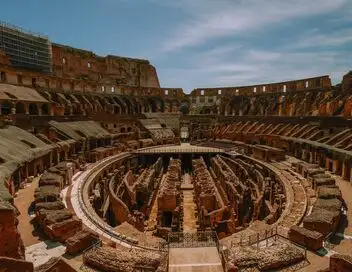 Gladiateurs : des origines à la chute du Colisée – affiche