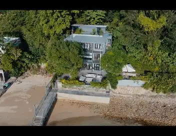 L'agence : l'immobilier de luxe en famille - Saison 6 – affiche