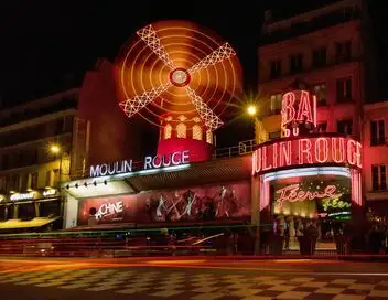 Les grands palais de la nuit – affiche