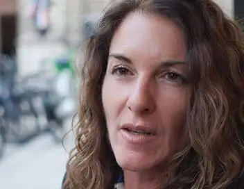 Les derniers jours de Samuel Paty : le combat de sa soeur pour la vérité – affiche