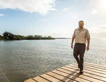 Josh Gates et les trésors perdus - Saison 15 - Le Triangle grec des naufrages – affiche