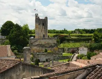 Echappées belles - Saison 19 - Week-end à Bordeaux – affiche