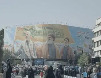 Enquête exclusive - Iran : les Ayatollahs aux abois – affiche