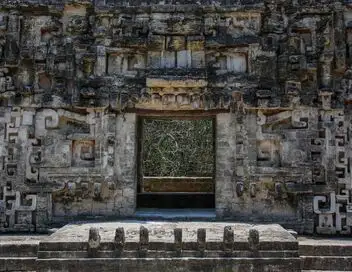 Josh Gates aux frontières du réel - Saison 5 - Descente dans l'inframonde maya – affiche